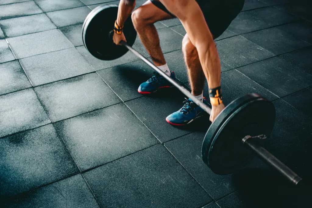 Foto de um treino de musculação
